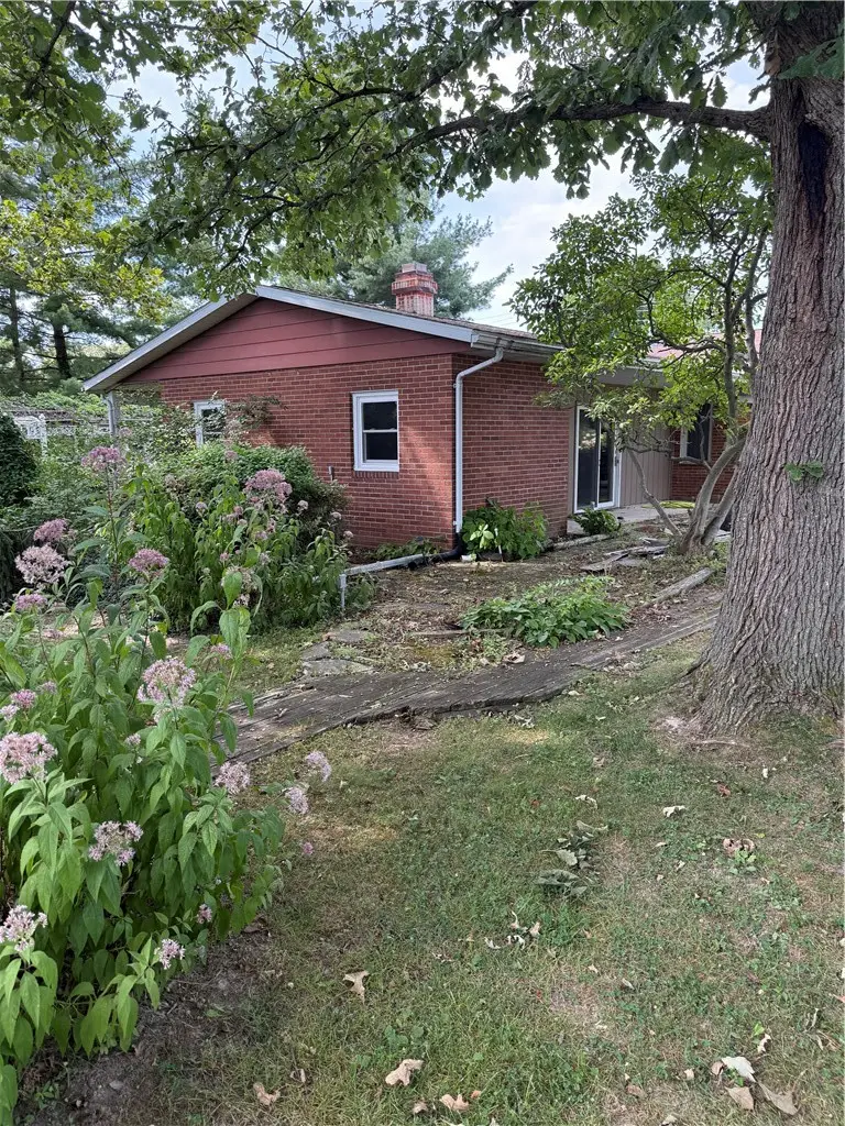 13 Hillcrest Drive, Newton, IL 62448 - #3