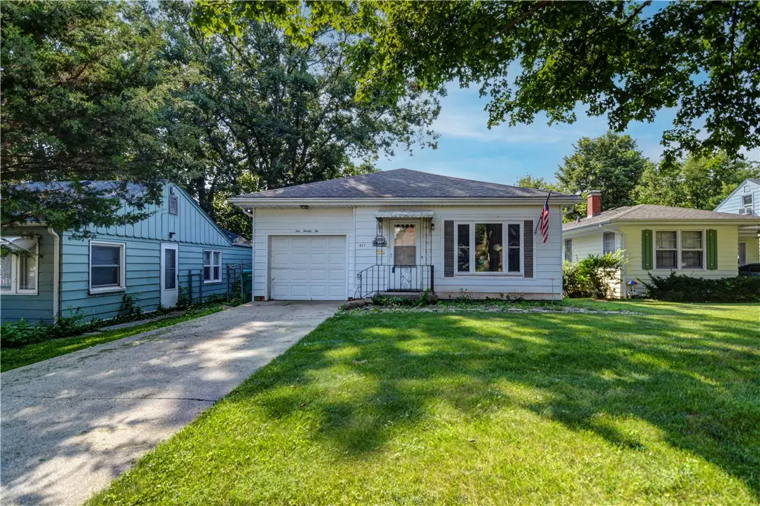 1022 S 21st Street, Decatur, IL 62521 - #1