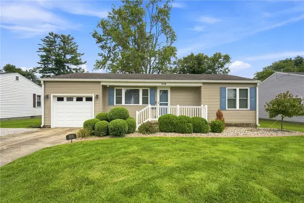 516 E Grove Avenue, Effingham, IL 62401