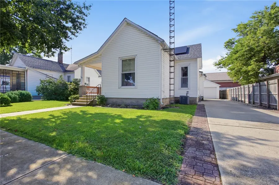 1309 Champaign Avenue, Mattoon, IL 61938 - #2