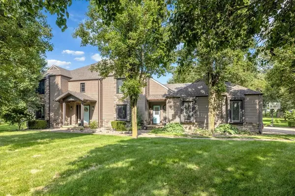 3278 Marble Point, Decatur, IL 62521