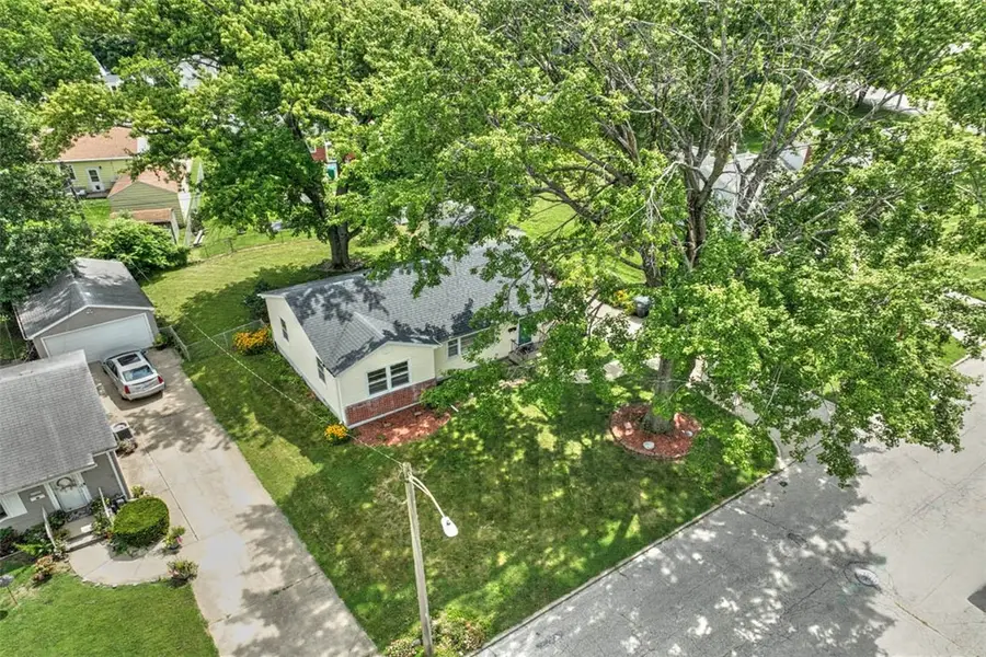 22 2nd South Shores Avenue, Decatur, IL 62521 - #2