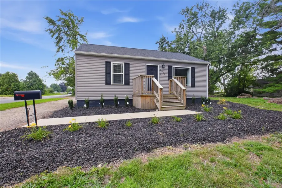 1910 Harrison Avenue, Charleston, IL 61920 - #2