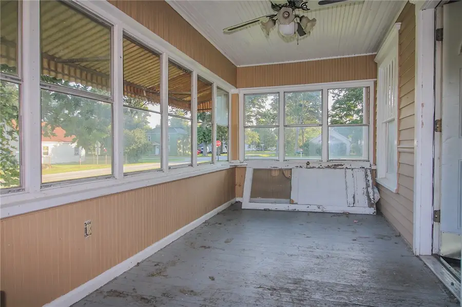 670 Pine Avenue, Neoga, IL 62447 - #3