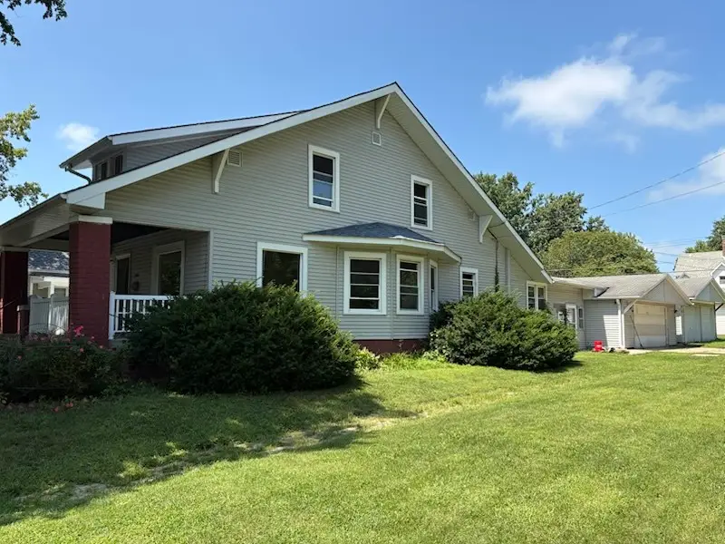2800 Pine Avenue, Mattoon, IL 61938 - #3