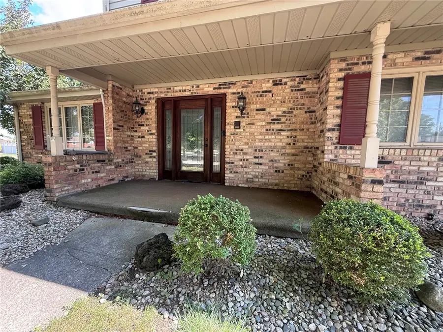 1401 Stinson, Mattoon, IL 61938 - #3