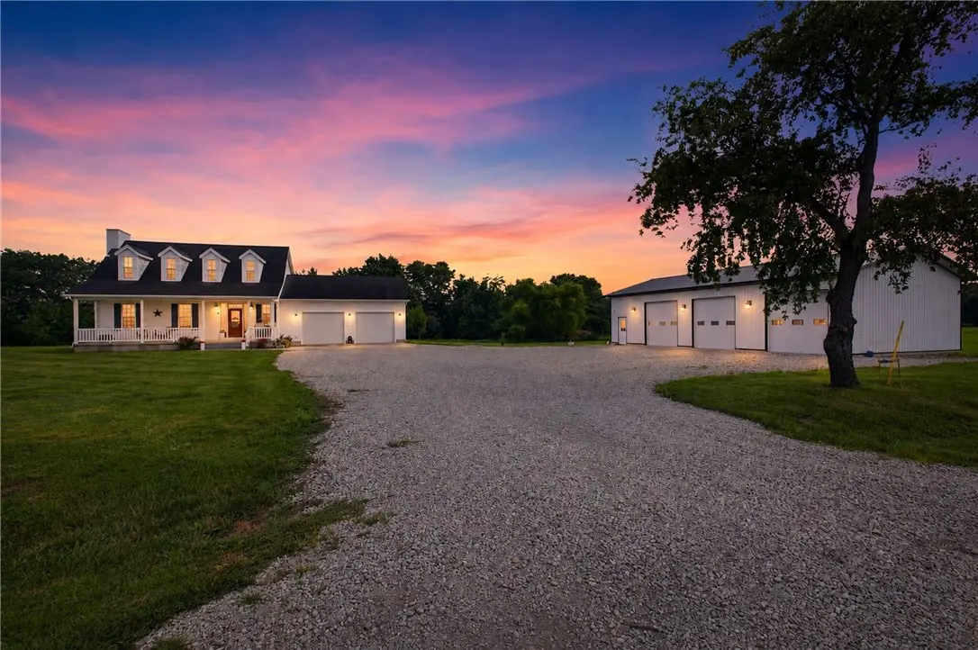2505 E 50th Avenue, Mason, IL 62443 - #1