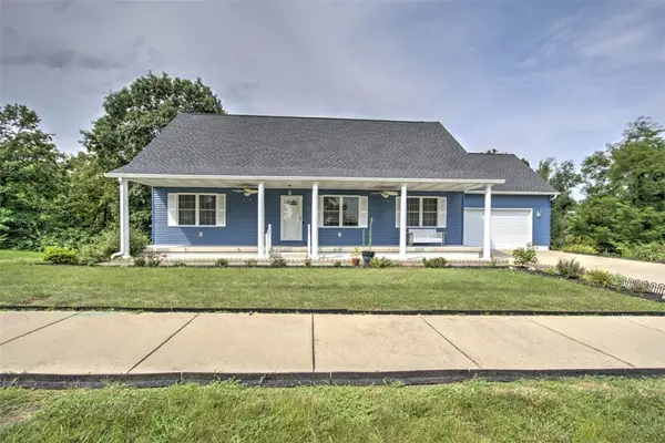 350 E Mueller Court, Decatur, IL 62521