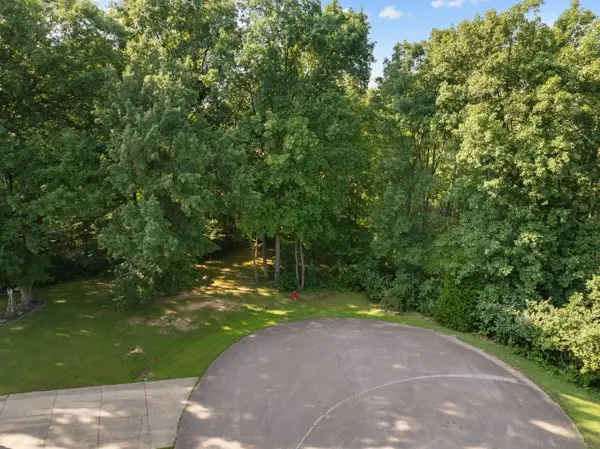 Robin Lane, Marshall, IL 62441