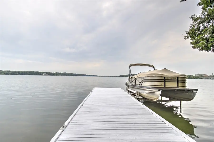 23 Oak Ridge Drive, Decatur, IL 62521 - #2