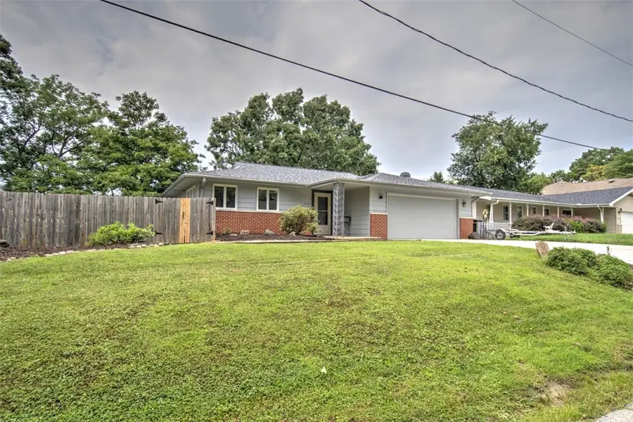 23 Oak Ridge Drive, Decatur, IL 62521 - #3