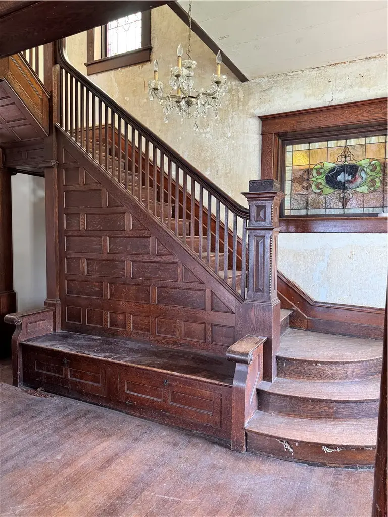 401 Wood Street, Paris, IL 61944 - #2