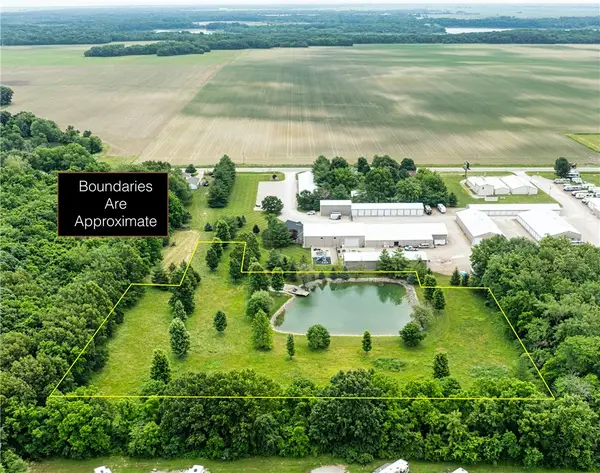 4.5 Ac With Pond, Sullivan, IL 61951