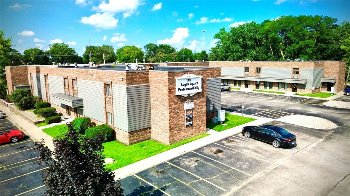 2490 N Water Street, Decatur, IL 62526 - #1