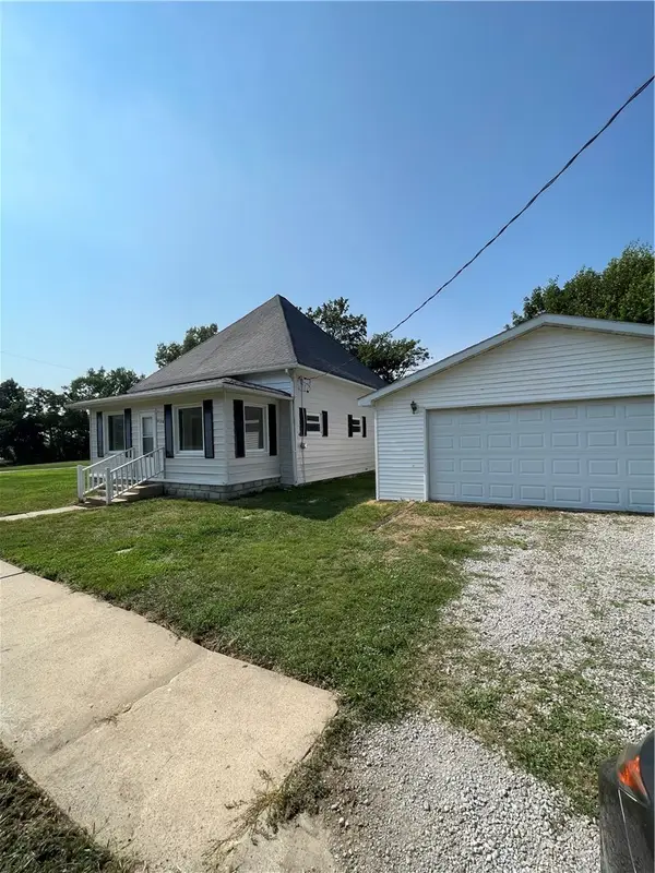 408 Lincoln Street, Greenup, IL 62428