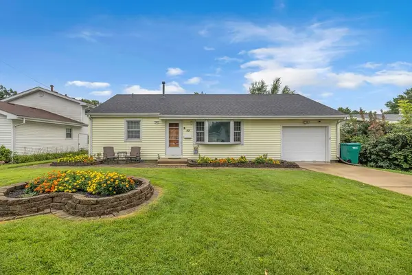 49 Ridge Lane Drive, Decatur, IL 62521