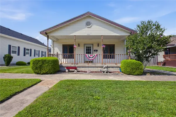 2516 Shelby Avenue, Mattoon, IL 61938