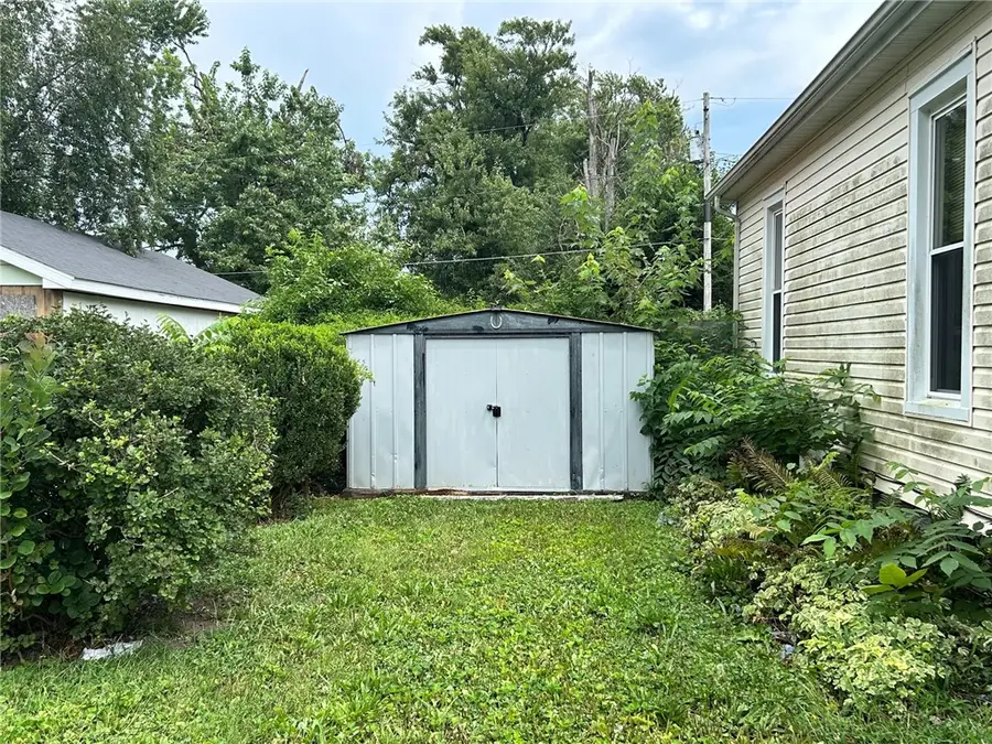 529 N 6th Street, Charleston, IL 61920 - #2