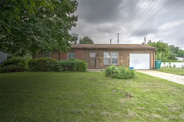 3973 Newcastle Drive, Decatur, IL 62526