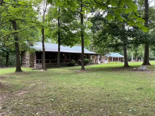 19865 County Road 2450e, Oakland, IL 61943