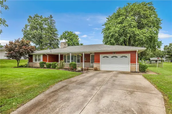1350 W Rock Springs Road, Decatur, IL 62521