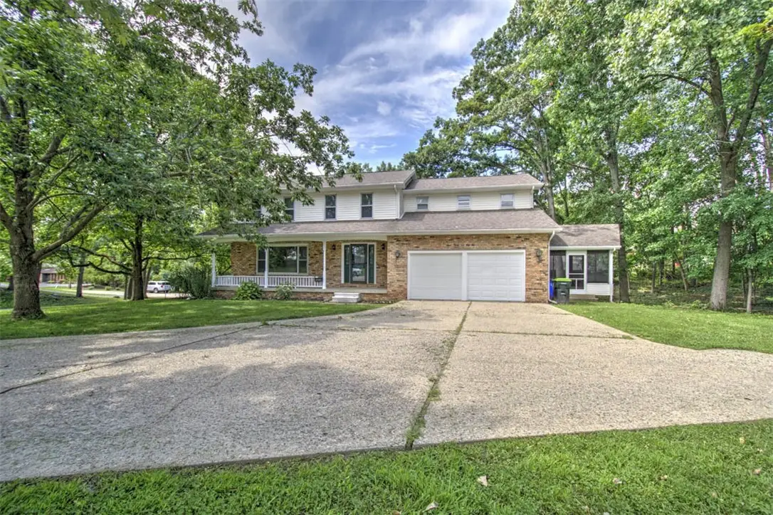 2355 Hawthorne Drive, Decatur, IL 62521 - #1