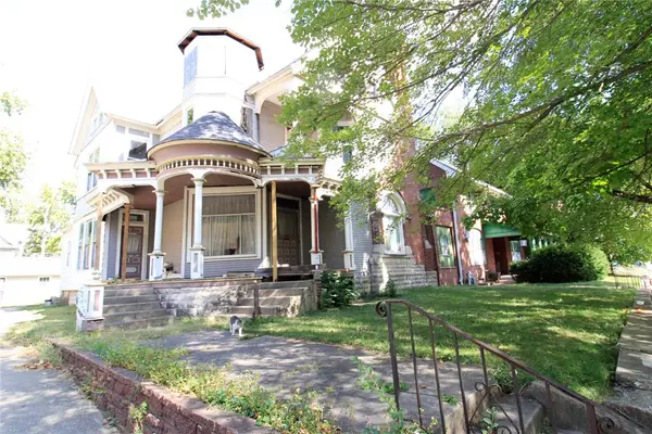 442 Prairie Avenue, Decatur, IL 62522