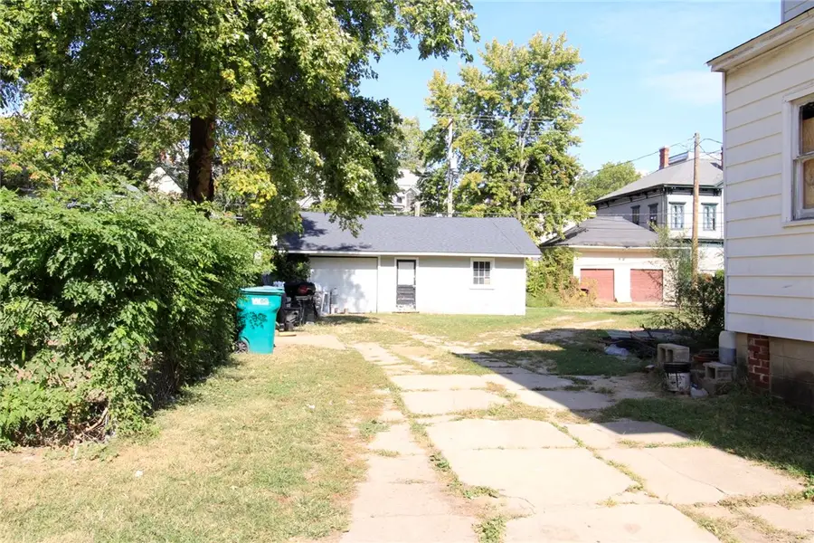 442 Prairie Avenue, Decatur, IL 62522 - #2
