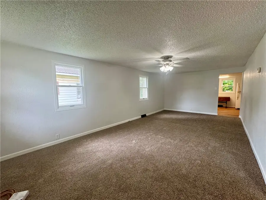 2521 Commercial Avenue, Mattoon, IL 61938 - #3
