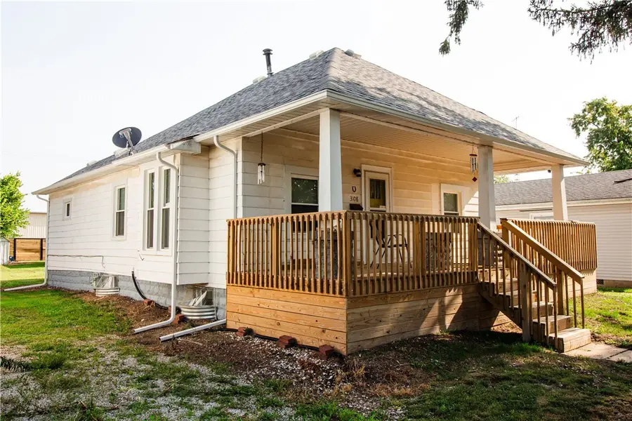 3108 Dewitt Avenue, Mattoon, IL 61938 - #3