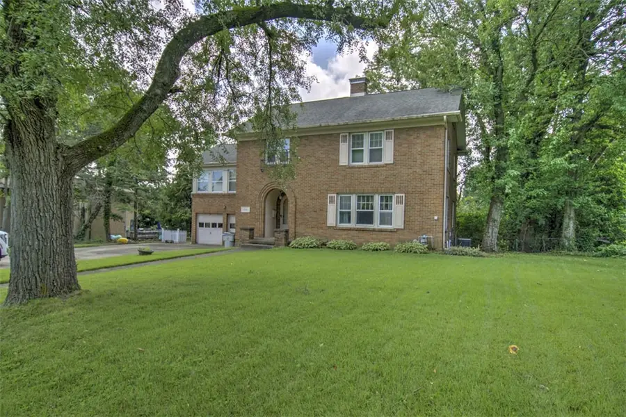 1811 Main Street, Decatur, IL 62522 - #2
