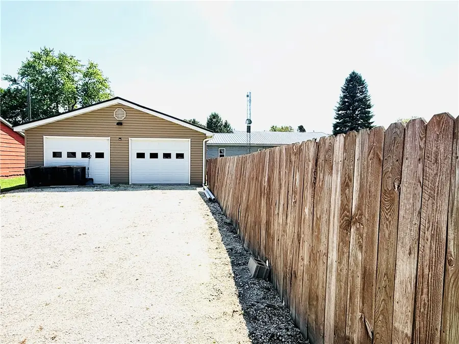 575 E Main Street, Wellington, IL 60973 - #2