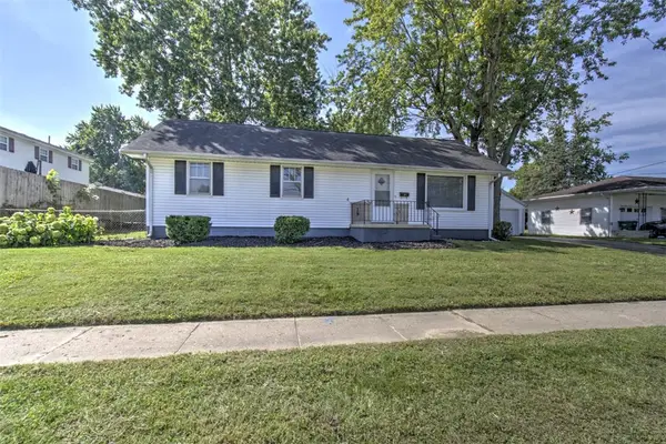 1715 Ravina Park Road, Decatur, IL 62526