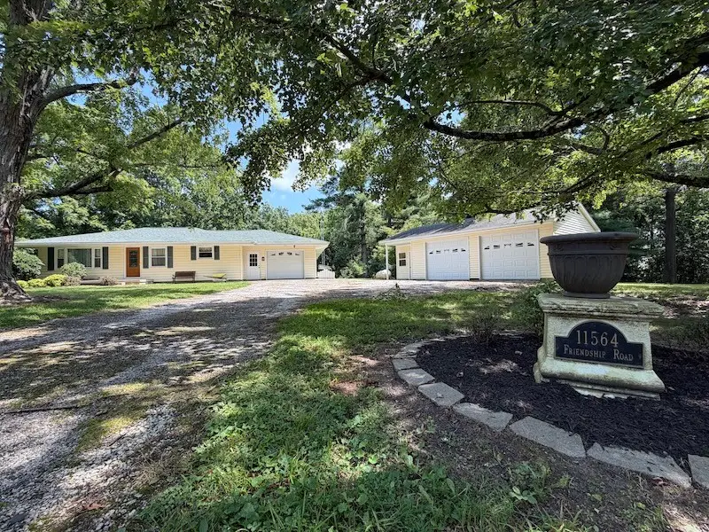11564 Friendship Road, Martinsville, IL 62442 - #1