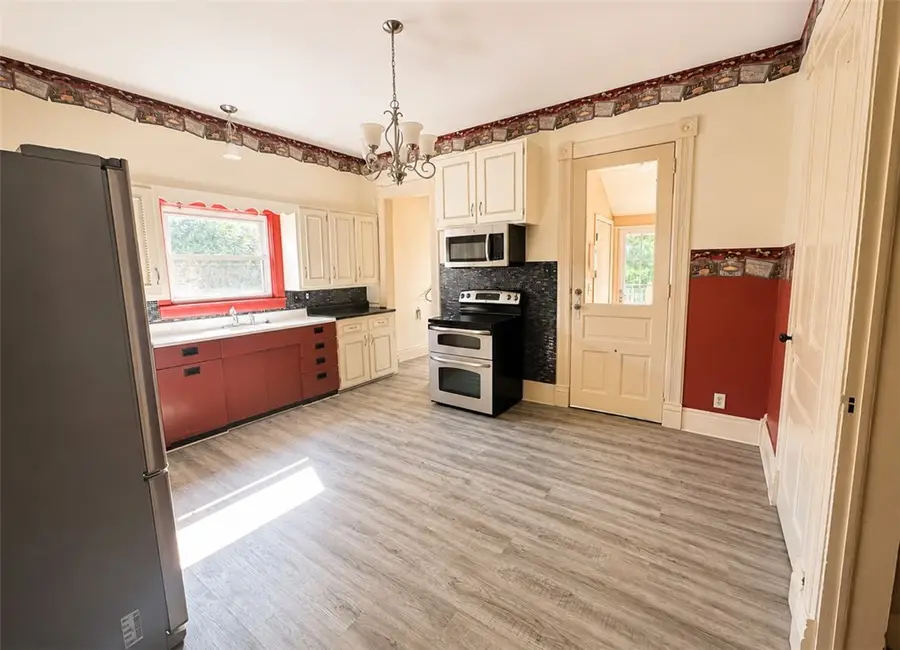 424 E Wood Street, Paris, IL 61944 - #3