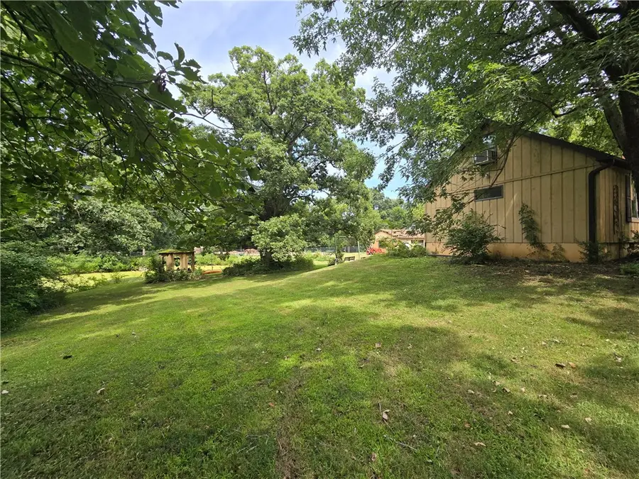 6440 W Hill Road, Decatur, IL 62522 - #3