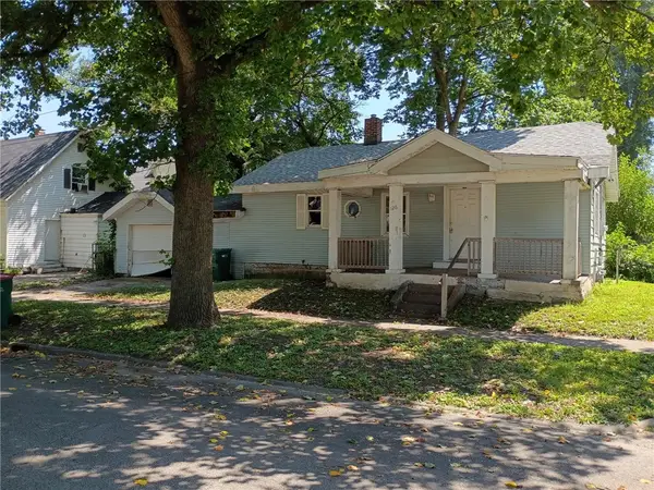 126 S 18th Street, Decatur, IL 62521