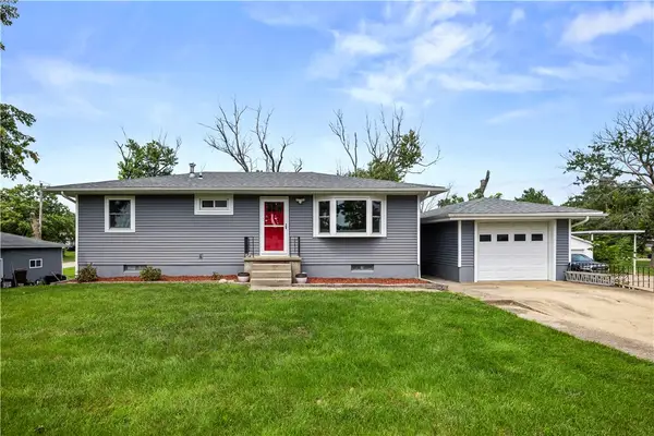 440 South Drive, Mt Zion, IL 62549