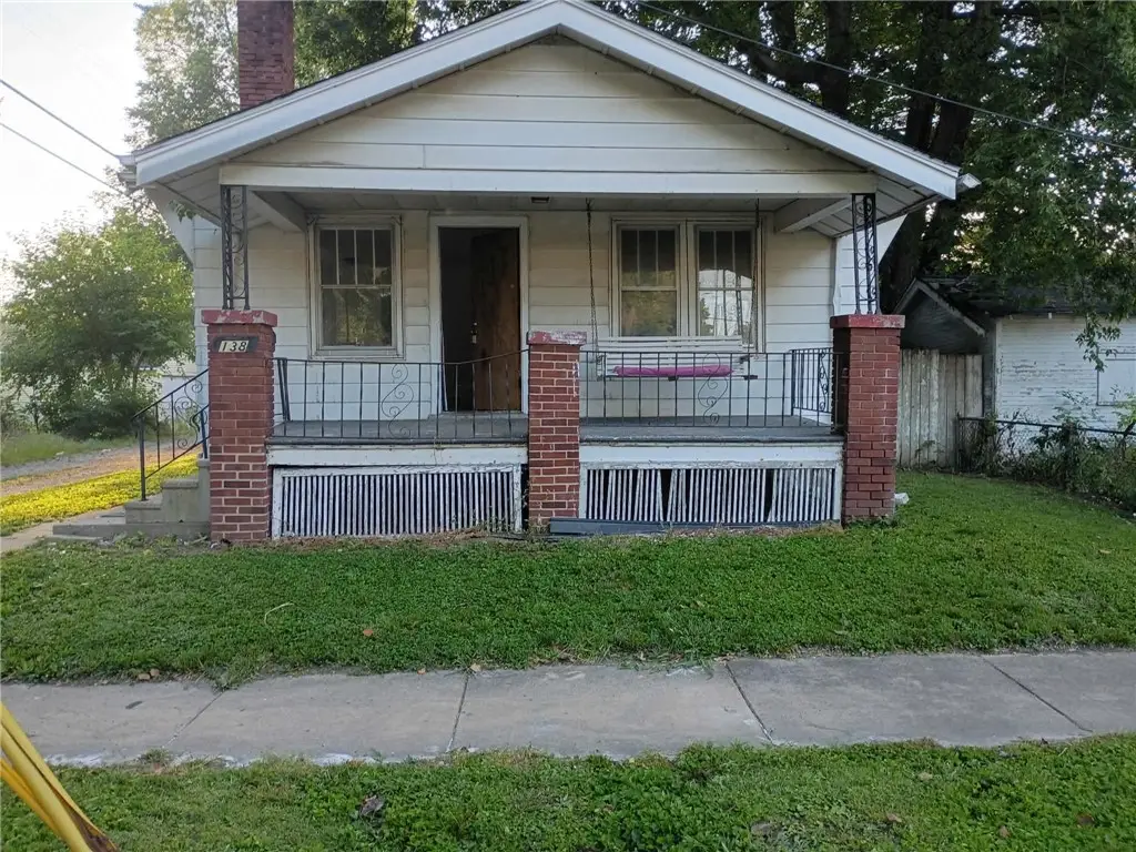 138 S 18th Street, Decatur, IL 62521 - #1