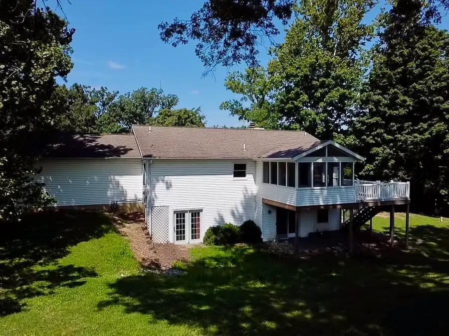 16106 Lynn Drive, Effingham, IL 62401 - #2