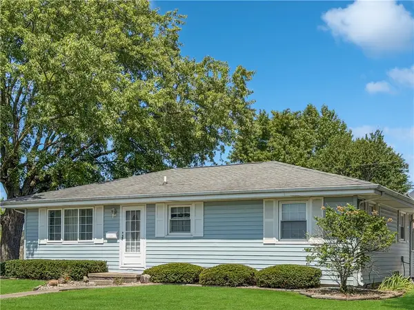 2420 Essex Avenue, Mattoon, IL 61938