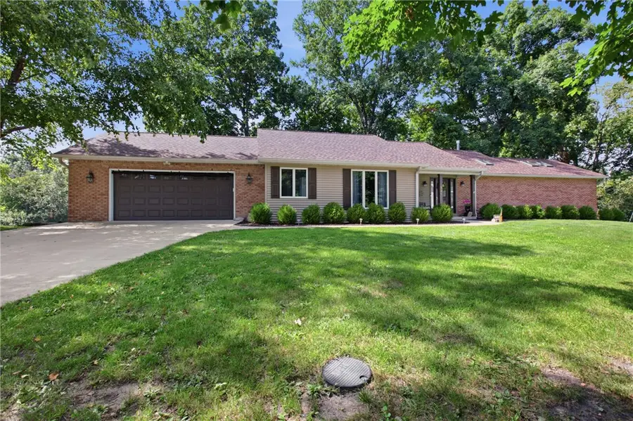 521 Warren Avenue, Charleston, IL 61920 - #2