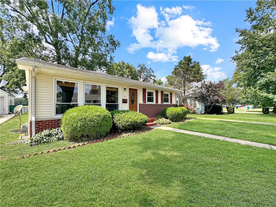 411 N 35th Street, Mattoon, IL 61938 - #2