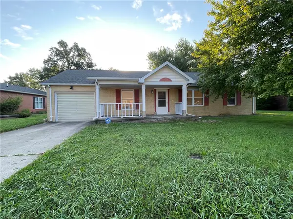 5 Sanders Drive, Paris, IL 61944