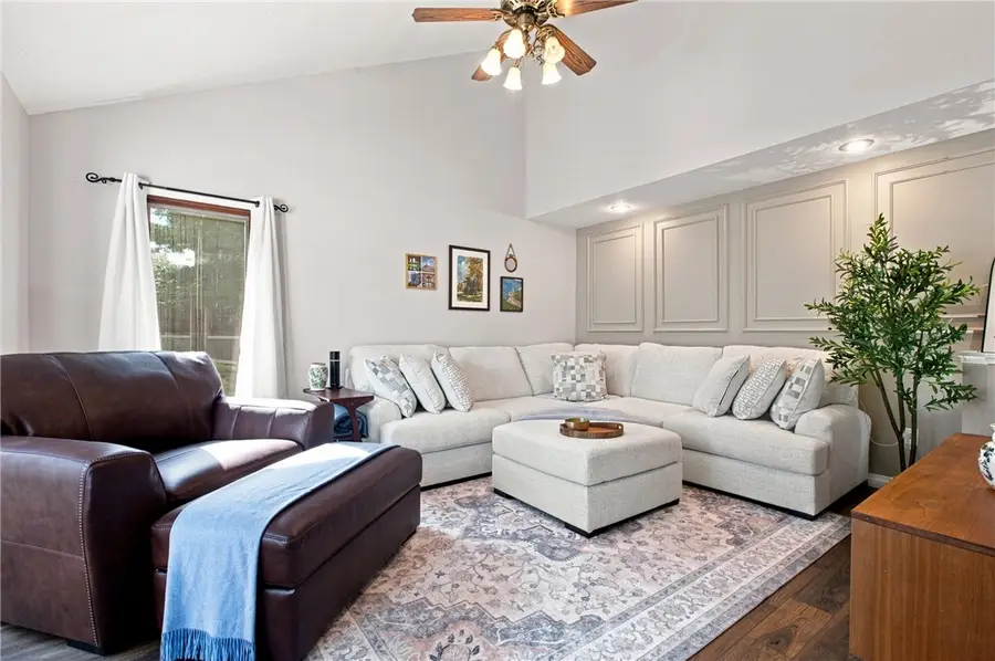 17 Country Club Estates, Sullivan, IL 61951 - #3
