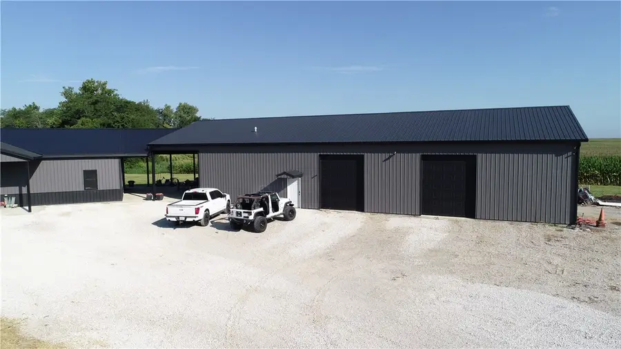9175 N County Road 2150 E, Ashmore, IL 61912 - #3