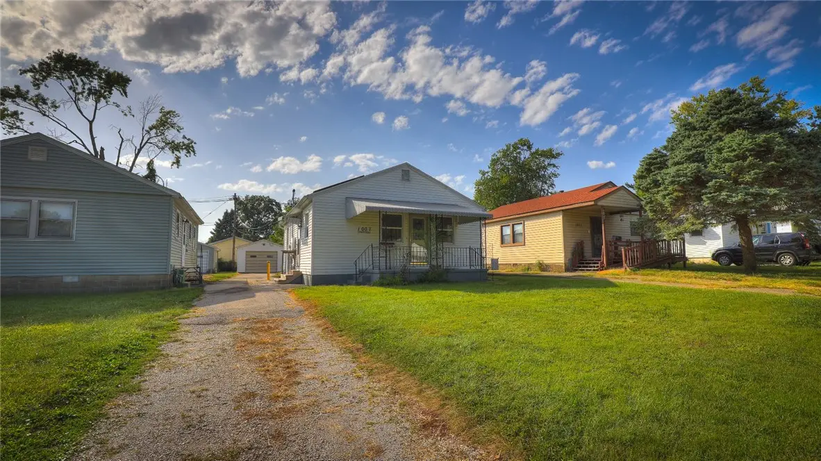 1007 N Woodlawn Avenue, Decatur, IL 62522 - #1