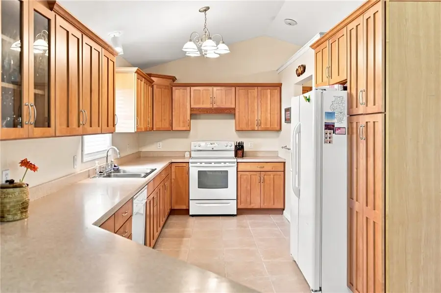 14169 Dutch Lane, Effingham, IL 62401 - #2