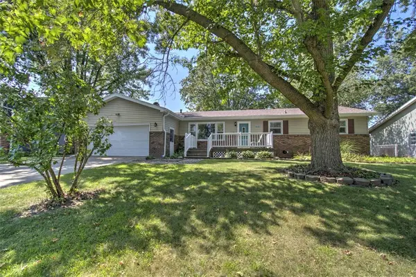 11 Redlick Court, Warrensburg, IL 62573
