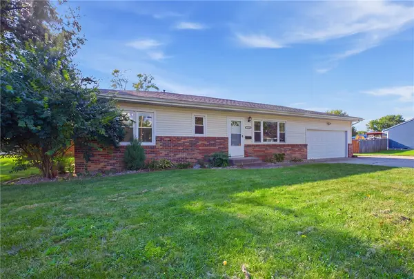 1910 20th Street, Charleston, IL 61920